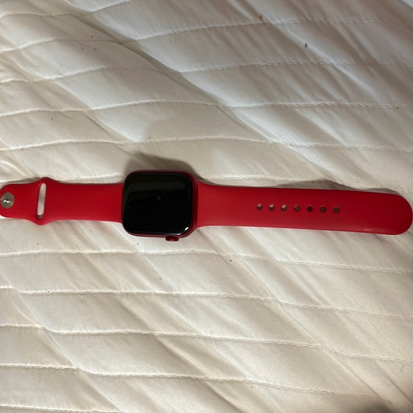 Apple Watch Series 7 .